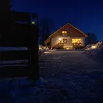 Ferienhaus Jaworowa Hill - Luksusowy Dom - Sauna Oraz Jacuzzi Brenna